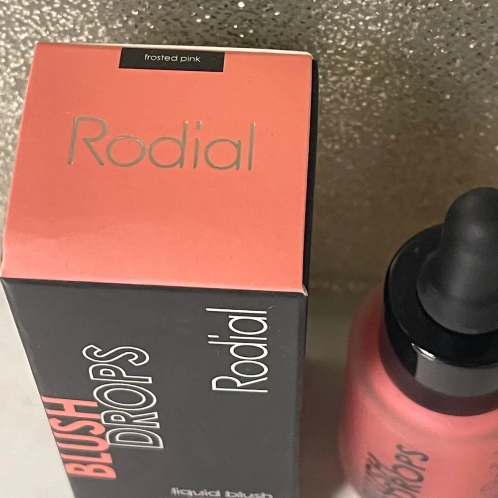 Rodial Liquid Blush Drops in Frosted Pink